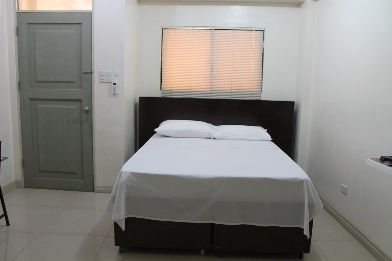 Residencia San Vicente - Pasay -Budget Hotel Manila Dış mekan fotoğraf